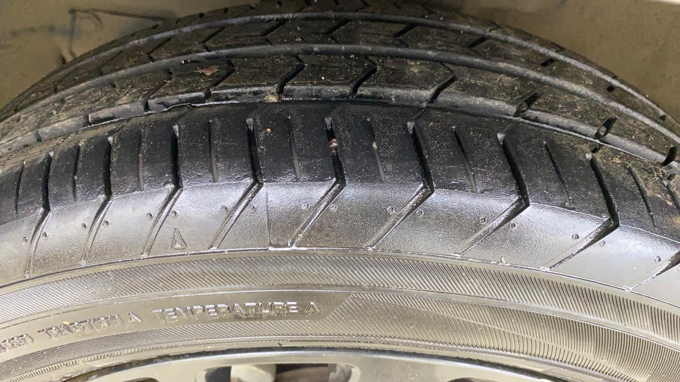2025 Maruti Celerio ZXI PLUS AGS, Petrol, Automatic, 4,027 km, Left Front Tyre Tread