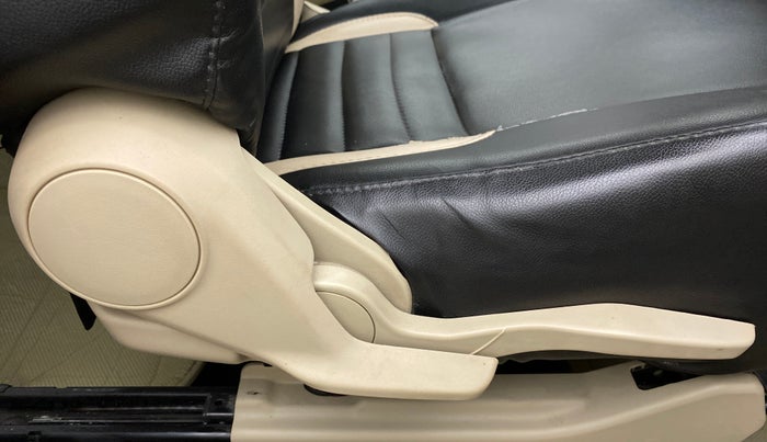 2018 Maruti Dzire VXI AMT, Petrol, Automatic, 62,699 km, Driver Side Adjustment Panel