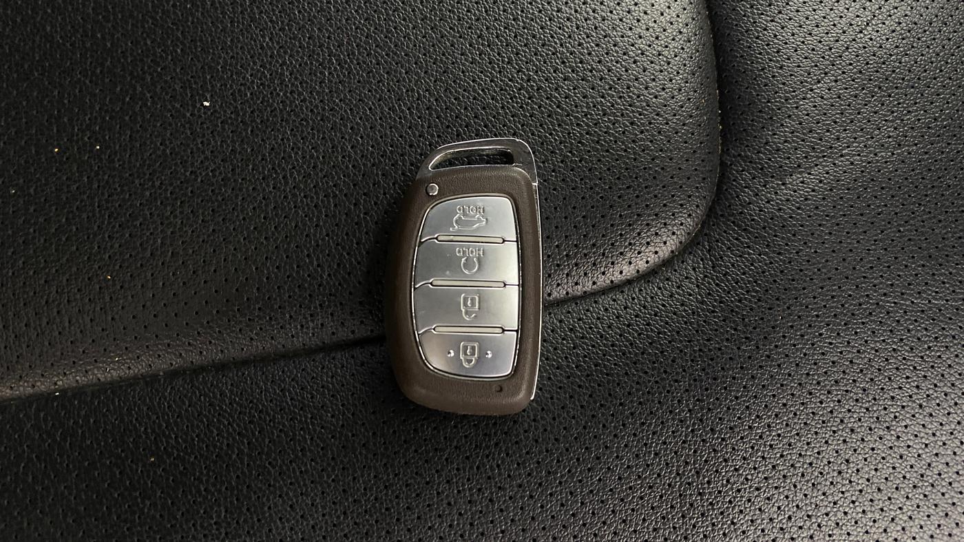 2021 Hyundai Creta SX (O) 1.4 TURBO DCT, Petrol, Automatic, 1,01,108 km, Key Close Up
