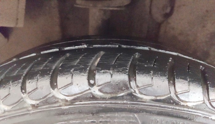 2016 Tata Tiago XZ PETROL, Petrol, Manual, 19,088 km, Right Rear Tyre Tread