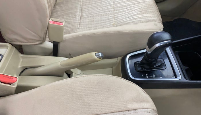 2017 Maruti Dzire ZXI AMT, CNG, Automatic, 97,909 km, Gear Lever