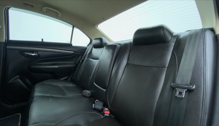 2018 Maruti Ciaz 1.4 S, Petrol, Manual, 62,849 km, Right Side Rear Door Cabin