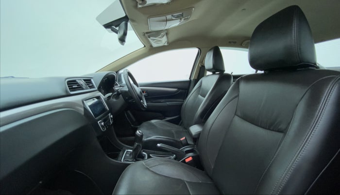 2018 Maruti Ciaz 1.4 S, Petrol, Manual, 62,849 km, Right Side Front Door Cabin
