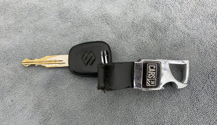 2019 Maruti Alto 800 LXI, CNG, Manual, 58,901 km, Key Close Up