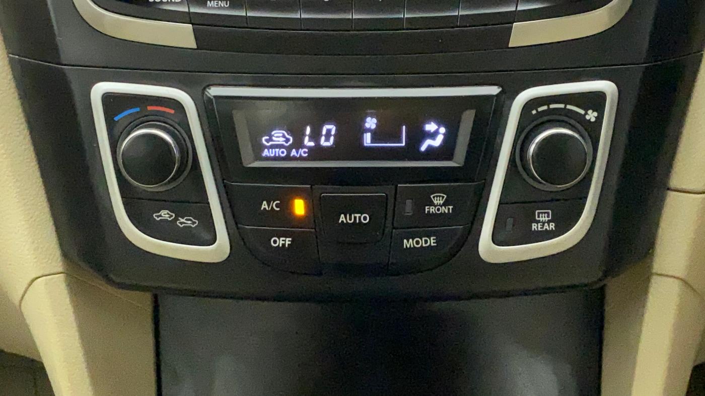2018 Maruti Ciaz DELTA AT 1.5 SHVS PETROL, Petrol, Automatic, 33,099 km, Automatic Climate Control