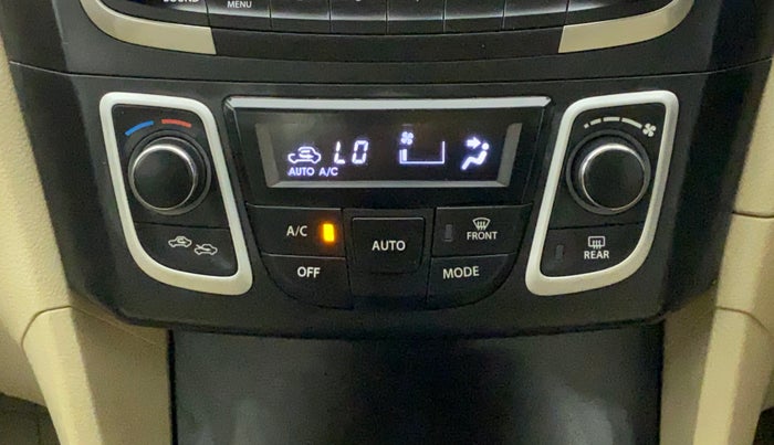 2018 Maruti Ciaz DELTA AT 1.5 SHVS PETROL, Petrol, Automatic, 33,099 km, Automatic Climate Control