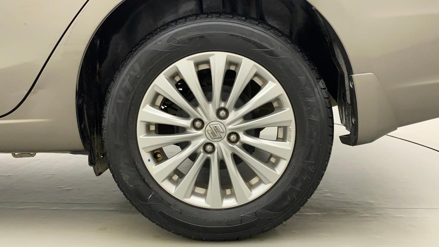 2018 Maruti Ciaz DELTA AT 1.5 SHVS PETROL, Petrol, Automatic, 33,099 km, Left Rear Wheel