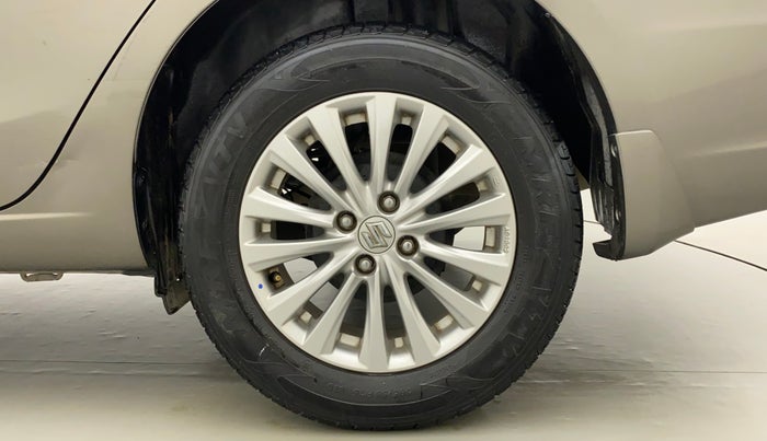2018 Maruti Ciaz DELTA AT 1.5 SHVS PETROL, Petrol, Automatic, 33,099 km, Left Rear Wheel