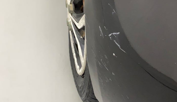 2012 Toyota Etios Liva G, Petrol, Manual, 1,21,841 km, Rear bumper - Minor scratches