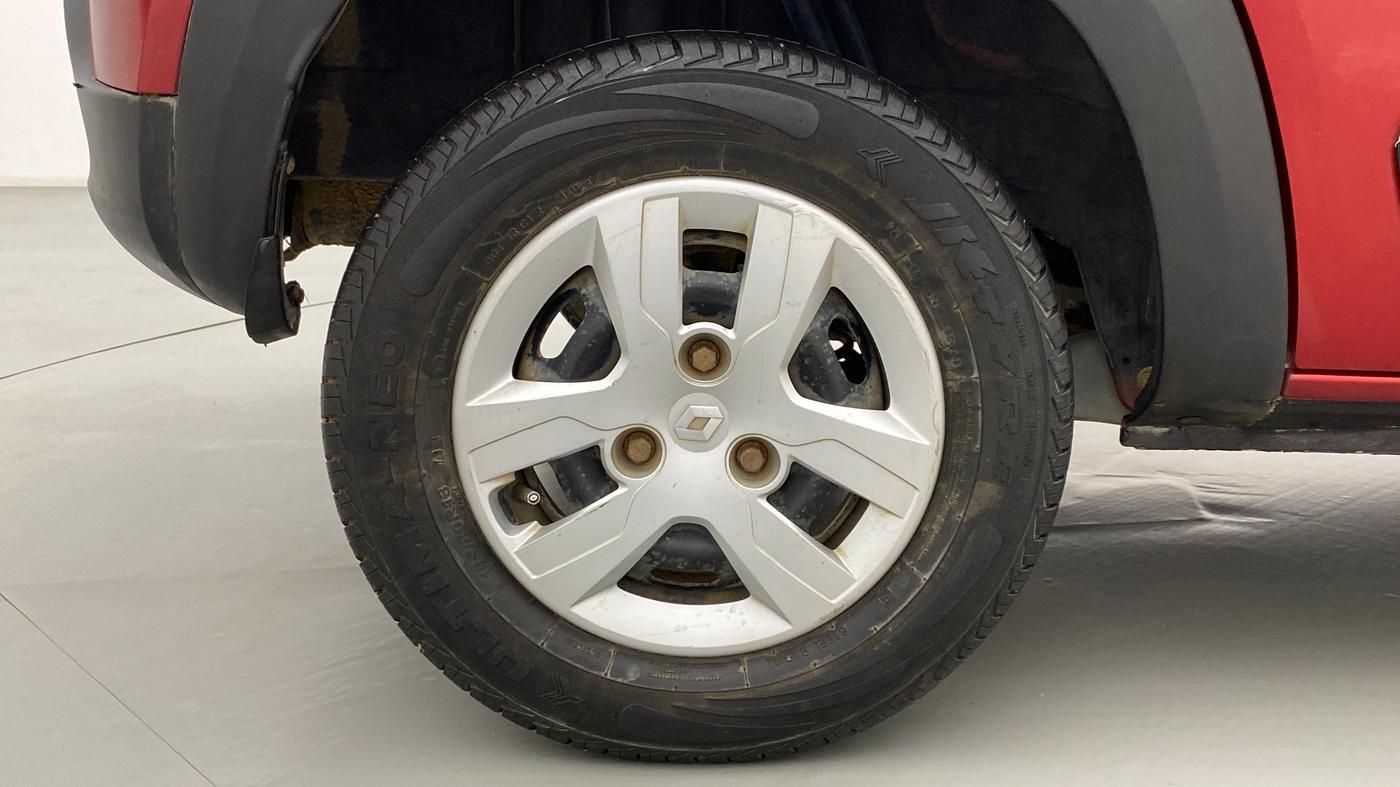 2017 Renault Kwid RXL, Petrol, Manual, 39,130 km, Right Rear Wheel