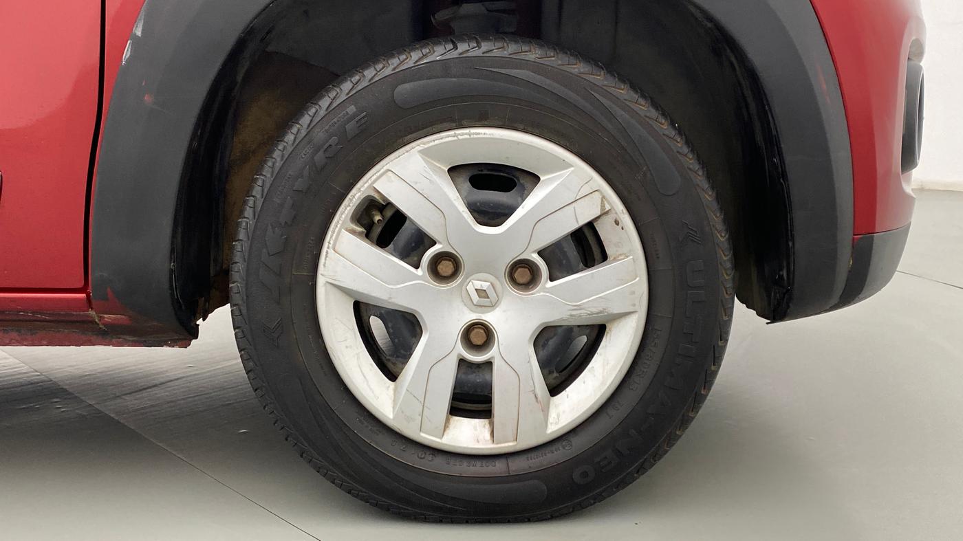 2017 Renault Kwid RXL, Petrol, Manual, 39,130 km, Right Front Wheel