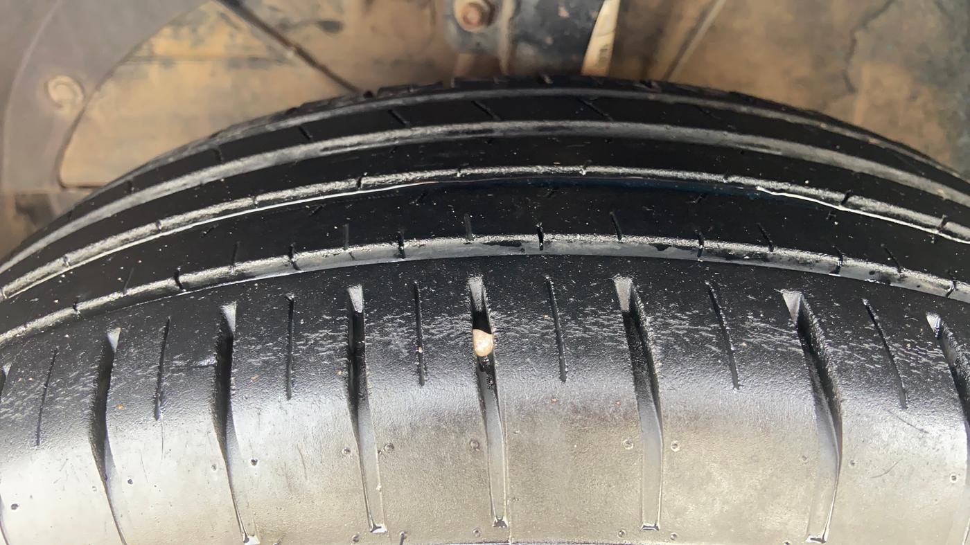 2018 Maruti Baleno DELTA DIESEL 1.3, Diesel, Manual, 89,979 km, Left Front Tyre Tread