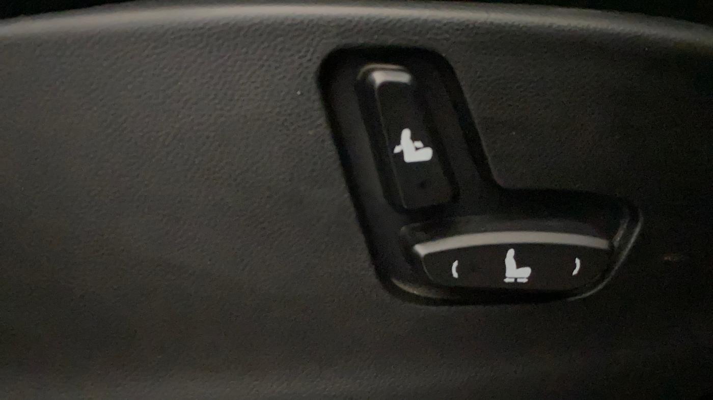 2020 MG HECTOR SHARP 1.5 DCT PETROL, Petrol, Automatic, 79,911 km, Driver Side Adjustment Panel