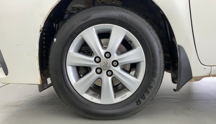 2018 Toyota Corolla Altis G DIESEL, Diesel, Manual, 52,931 km, Left Front Wheel