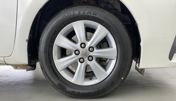 2018 Toyota Corolla Altis G DIESEL, Diesel, Manual, 52,931 km, Right Front Wheel