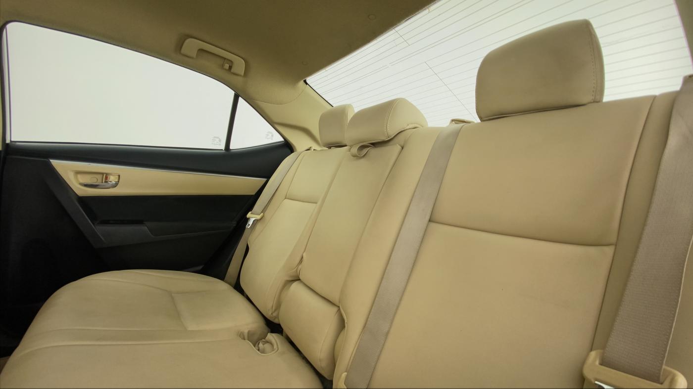 2018 Toyota Corolla Altis G DIESEL, Diesel, Manual, 52,931 km, Right Side Rear Door Cabin