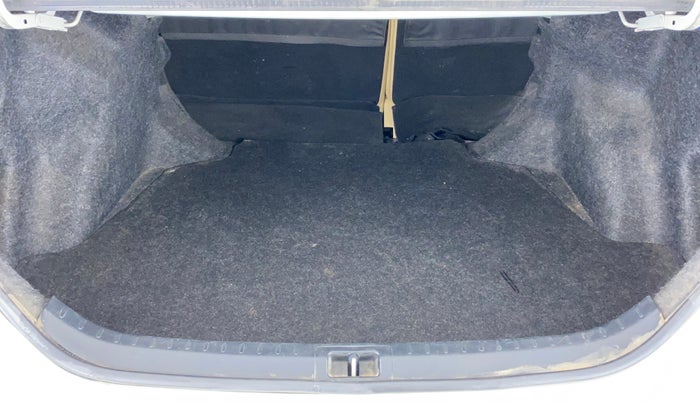 2018 Toyota Corolla Altis G DIESEL, Diesel, Manual, 52,931 km, Boot Inside