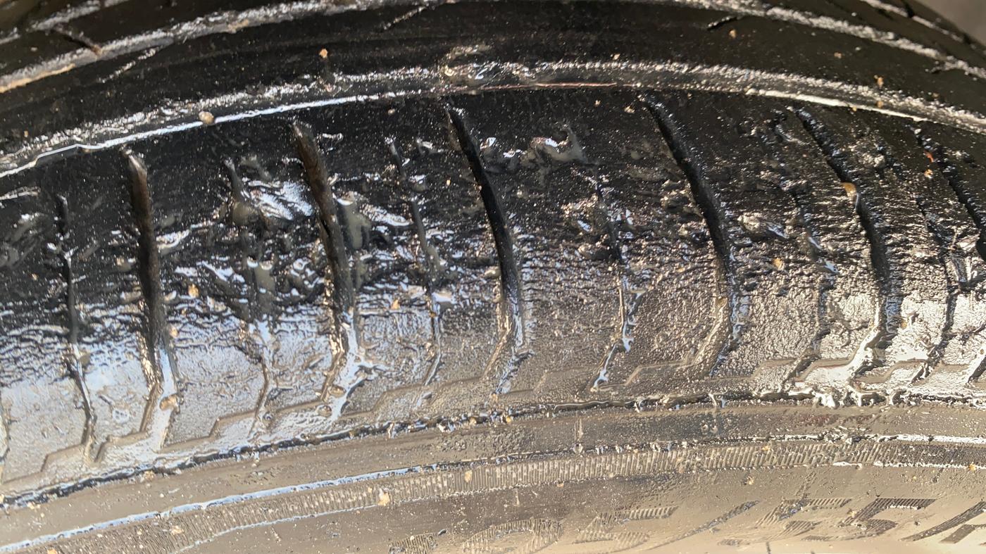 2015 Hyundai i20 Active 1.2 S, Petrol, Manual, 1,01,144 km, Right Front Tyre Tread