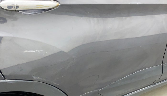 2019 Tata NEXON XMA PETROL, Petrol, Automatic, 69,521 km, Right rear door - Minor scratches