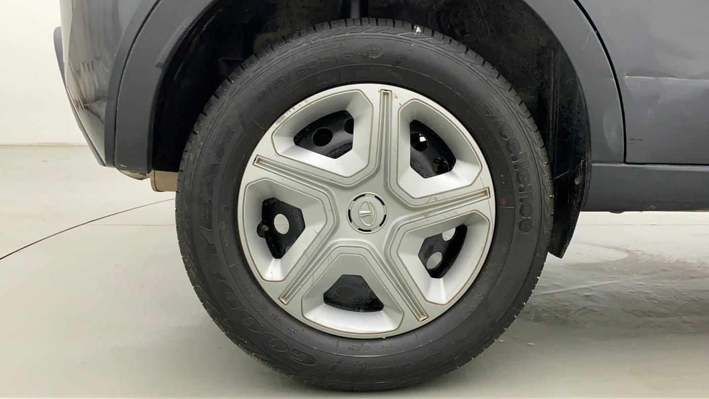 2019 Tata NEXON XMA PETROL, Petrol, Automatic, 69,521 km, Right Rear Wheel