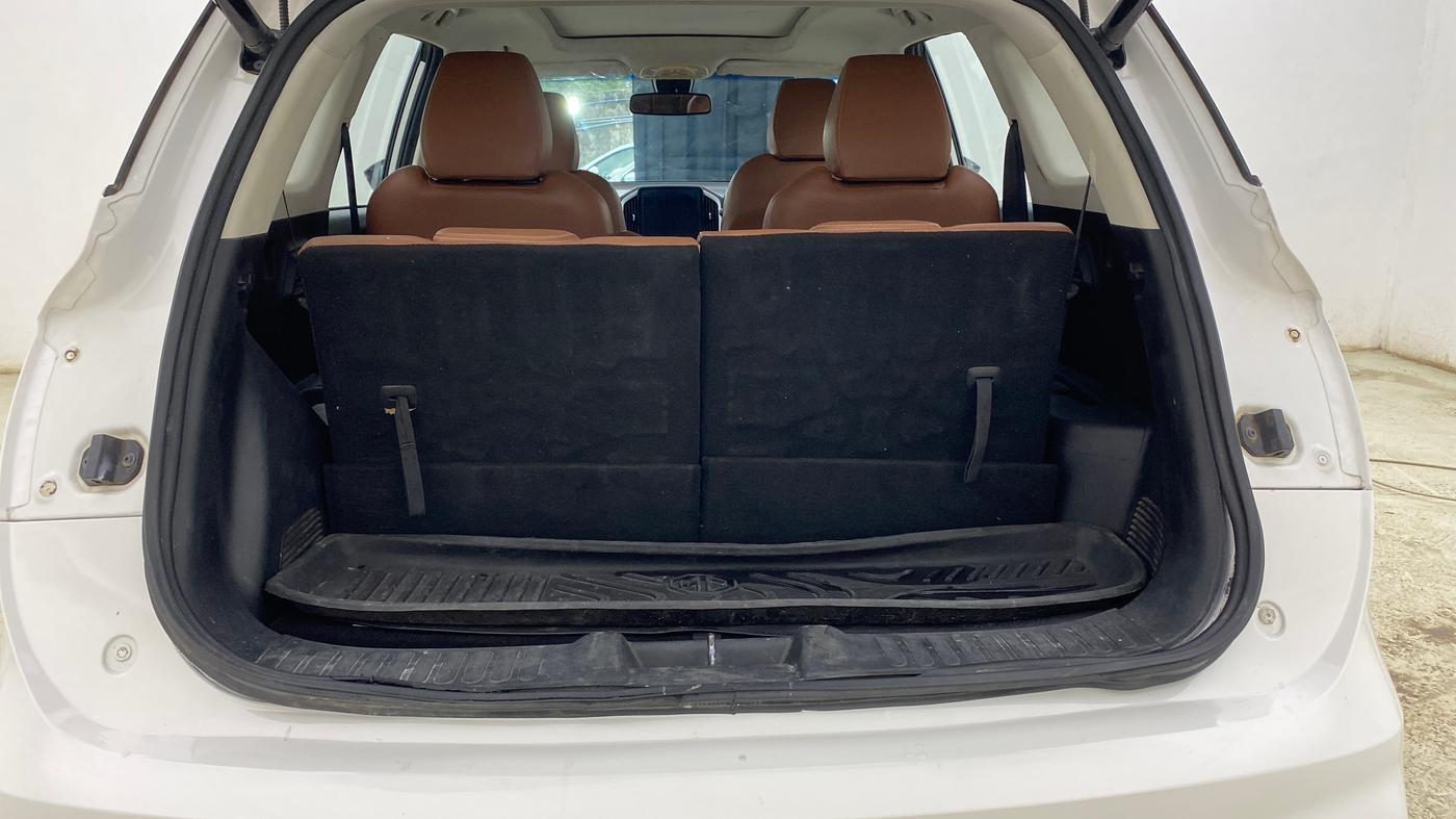2021 MG HECTOR PLUS SHARP 2.0 DIESEL TURBO MT 6-STR, Diesel, Manual, 77,593 km, Boot Inside