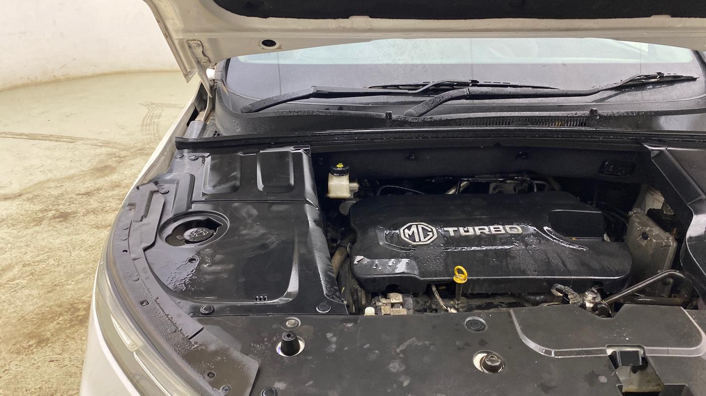 2021 MG HECTOR PLUS SHARP 2.0 DIESEL TURBO MT 6-STR, Diesel, Manual, 77,593 km, Engine View - Right