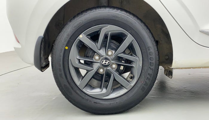 2019 Hyundai GRAND I10 NIOS SPORTZ 1.2 AT, Petrol, Automatic, 12,867 km, Right Rear Wheel