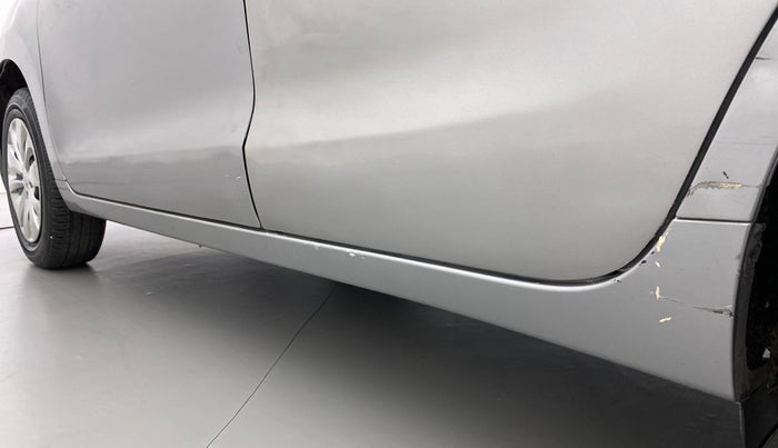 2016 Maruti Baleno DELTA PETROL 1.2, Petrol, Manual, 89,036 km, Left running board - Paint is slightly faded