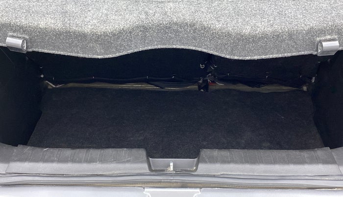 2016 Maruti Baleno DELTA PETROL 1.2, Petrol, Manual, 89,036 km, Boot Inside