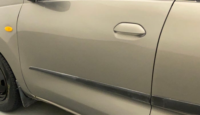 2018 Datsun Redi Go S 1.0 AMT, Petrol, Automatic, 86,676 km, Front passenger door - Paint minor damage