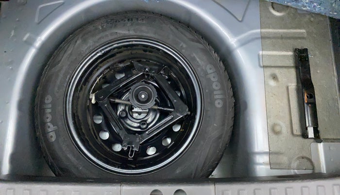 2018 Ford FREESTYLE TITANIUM 1.2 PETROL, Petrol, Manual, 40,464 km, Dicky (Boot door) - Tool missing