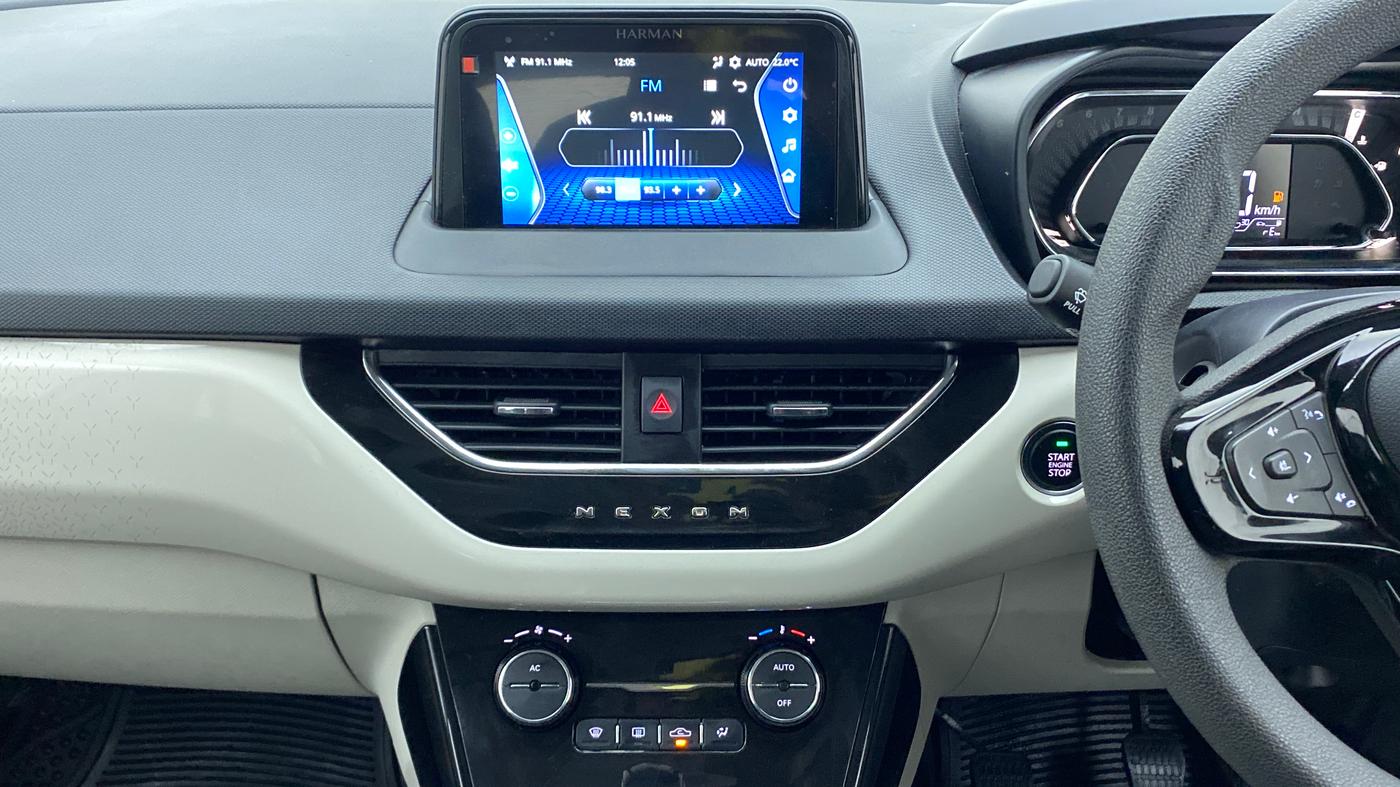2021 Tata NEXON XZ+ 1.2, Petrol, Manual, 16,386 km, Air Conditioner