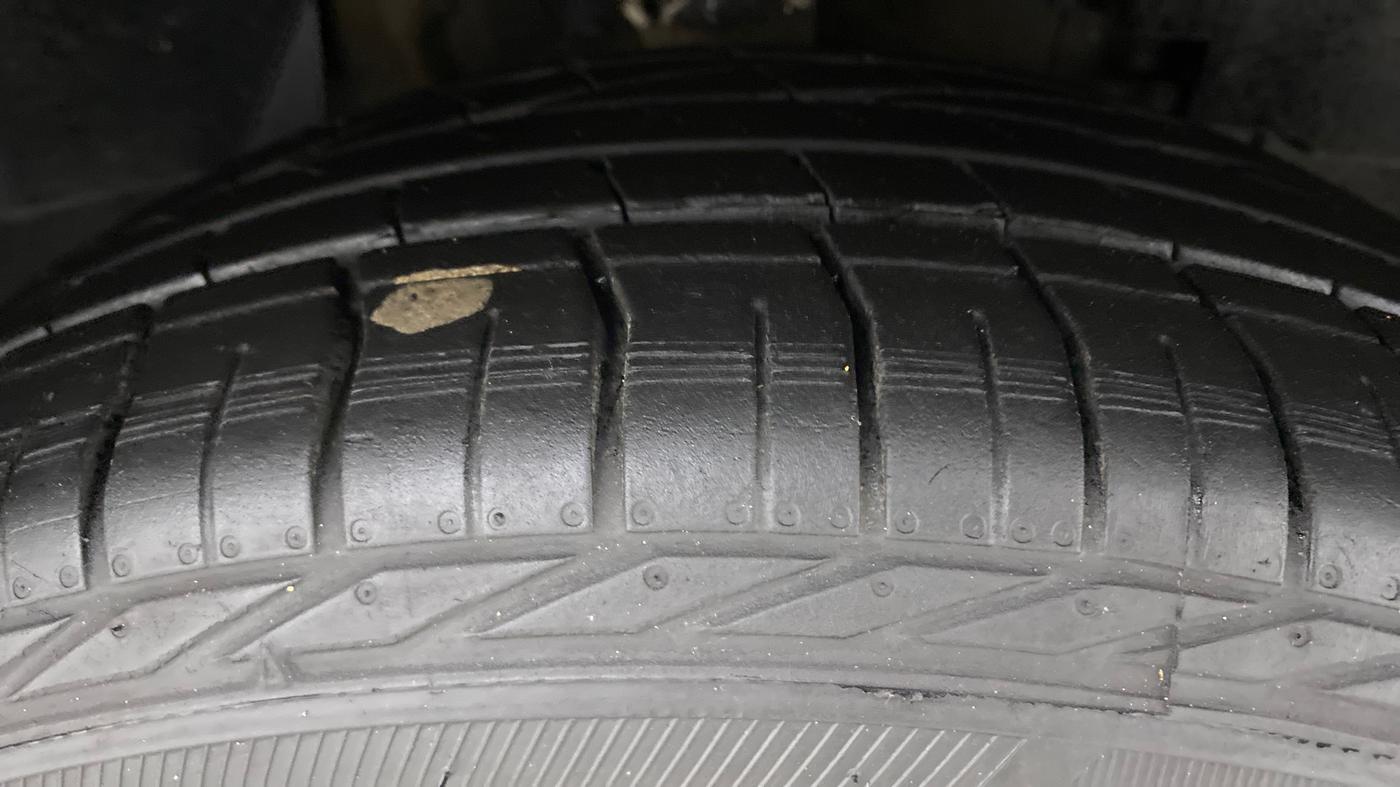 2021 Tata NEXON XZ+ 1.2, Petrol, Manual, 16,386 km, Right Front Tyre Tread