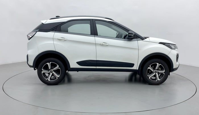 2021 Tata NEXON XZ+ 1.2, Petrol, Manual, 16,386 km, Right Side View