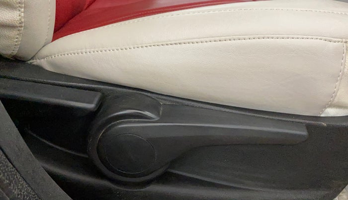 2021 Tata NEXON XZ PLUS (O) PETROL, Petrol, Manual, 66,322 km, Driver Side Adjustment Panel