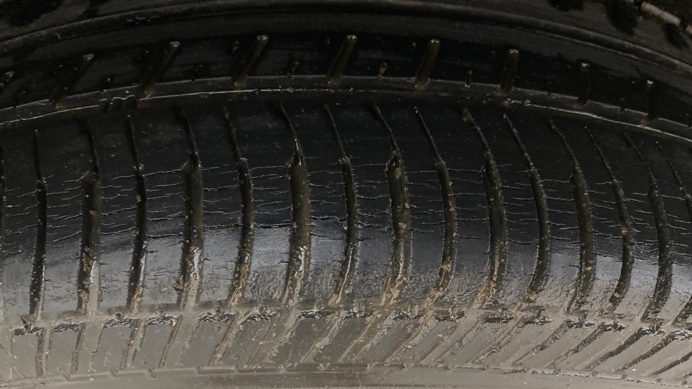 2014 Ford Ecosport AMBIENTE 1.5L PETROL, Petrol, Manual, 96,608 km, Right Rear Tyre Tread