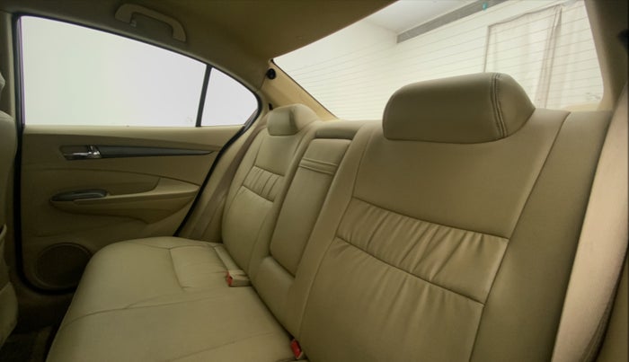 2012 Honda City 1.5L I-VTEC V MT, Petrol, Manual, 91,516 km, Right Side Rear Door Cabin