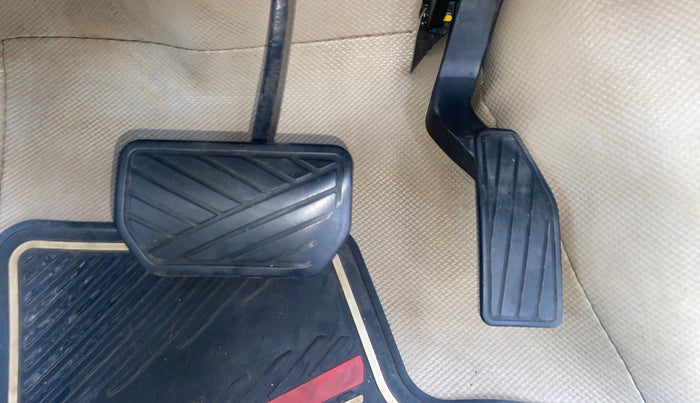 2016 Maruti Celerio ZXI AMT, Petrol, Automatic, 49,997 km, Pedals