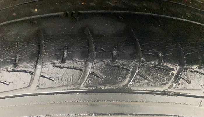 2016 Maruti Celerio ZXI AMT, Petrol, Automatic, 49,997 km, Left Rear Tyre Tread