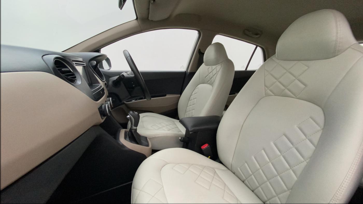 2016 Hyundai Grand i10 ASTA (O) AT 1.2 KAPPA VTVT, Petrol, Automatic, 62,603 km, Right Side Front Door Cabin