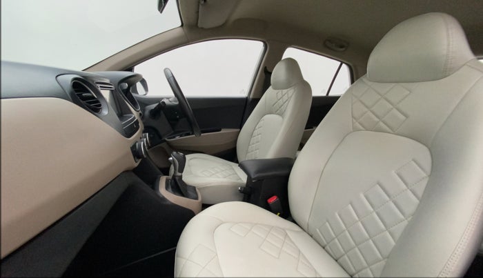 2016 Hyundai Grand i10 ASTA (O) AT 1.2 KAPPA VTVT, Petrol, Automatic, 62,603 km, Right Side Front Door Cabin