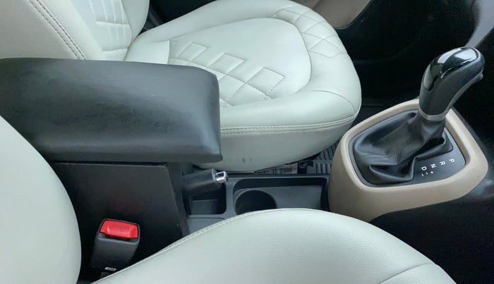 2016 Hyundai Grand i10 ASTA (O) AT 1.2 KAPPA VTVT, Petrol, Automatic, 62,603 km, Gear Lever