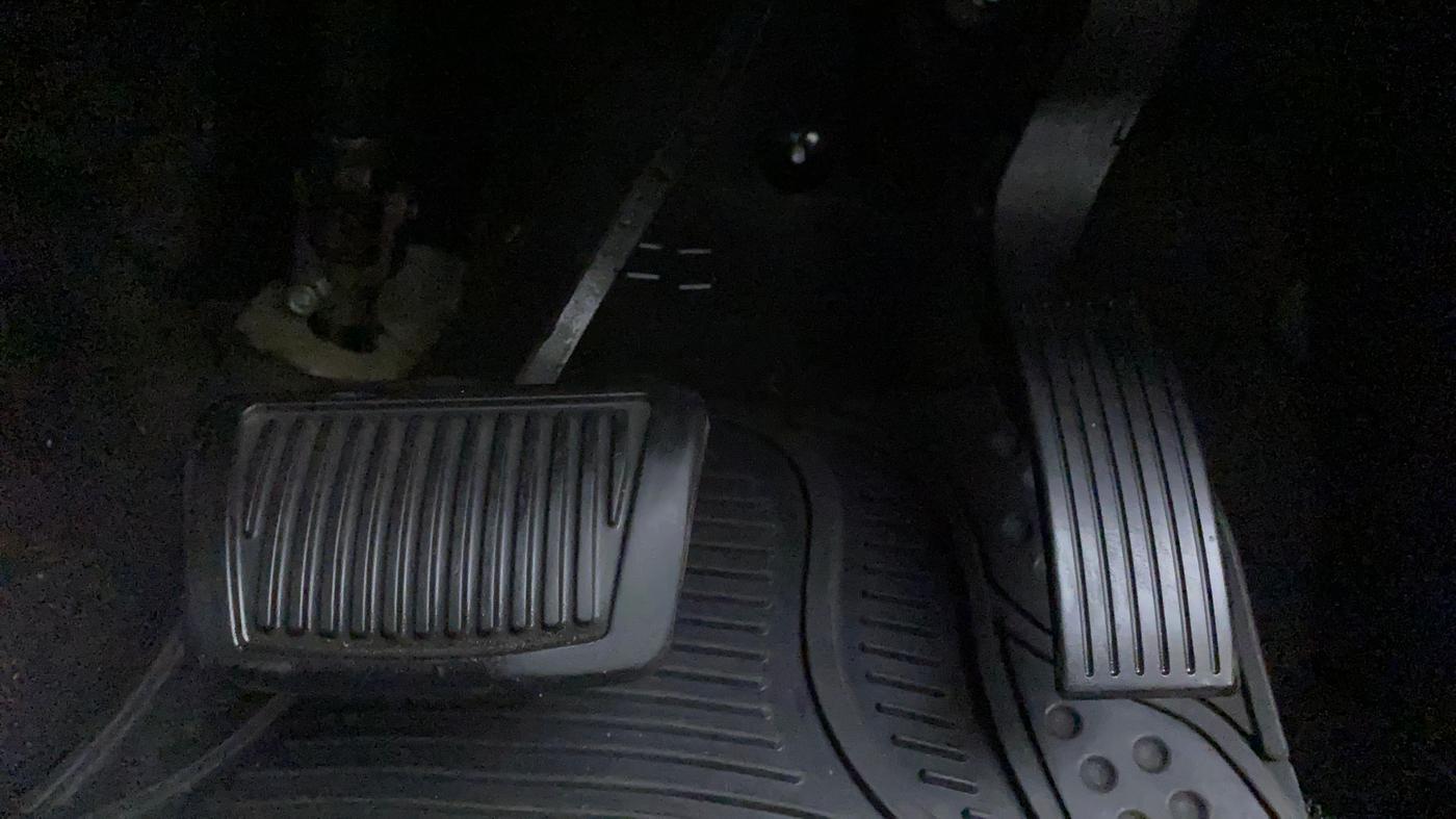 2016 Hyundai Grand i10 ASTA (O) AT 1.2 KAPPA VTVT, Petrol, Automatic, 62,603 km, Pedals