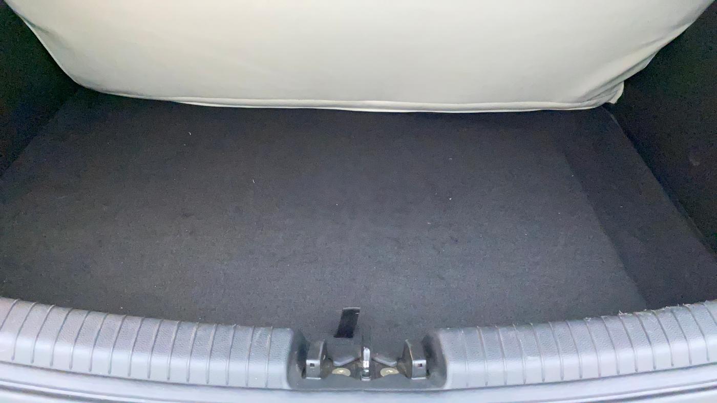 2016 Hyundai Grand i10 ASTA (O) AT 1.2 KAPPA VTVT, Petrol, Automatic, 62,603 km, Boot Inside