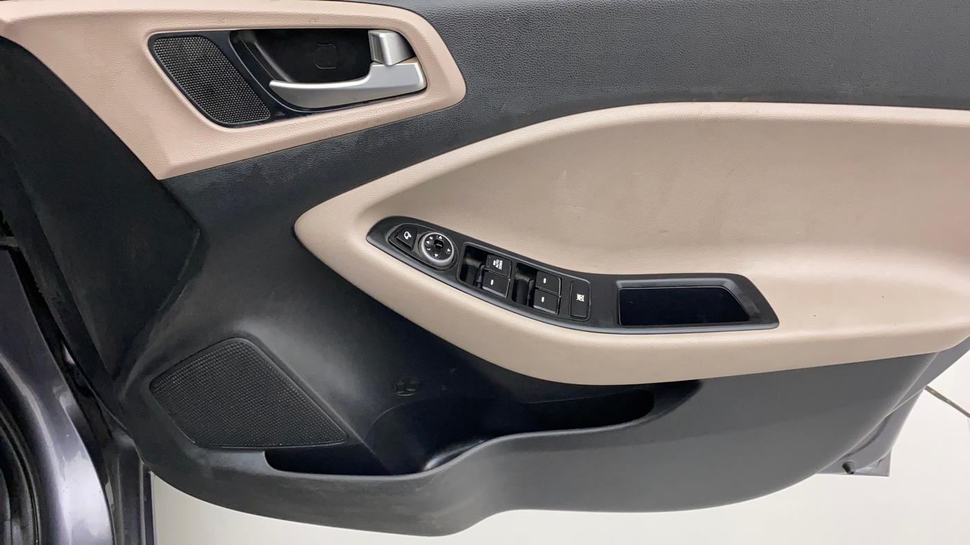 2019 Hyundai Elite i20 SPORTZ PLUS 1.2, Petrol, Manual, 41,770 km, Driver Side Door Panels Control