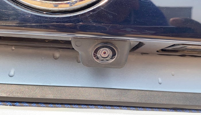 2024 Volkswagen TAIGUN HIGHLINE 1.0 TSI MT, Petrol, Manual, 4,698 km, Parking Camera