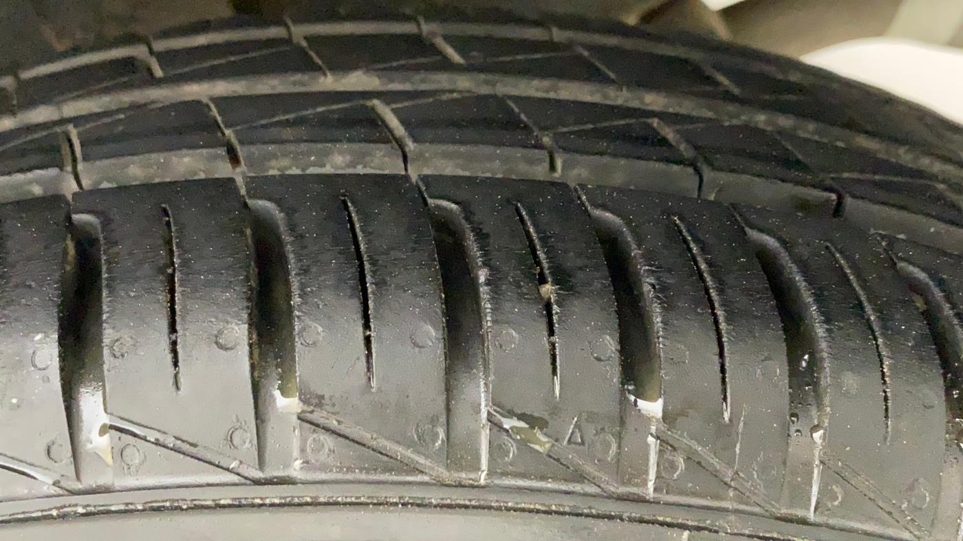2020 Datsun Redi Go A, Petrol, Manual, 8,745 km, Left Rear Tyre Tread