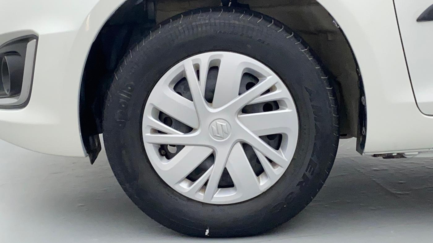 2015 Maruti Swift VXI D, Petrol, Manual, 61,737 km, Left Front Wheel