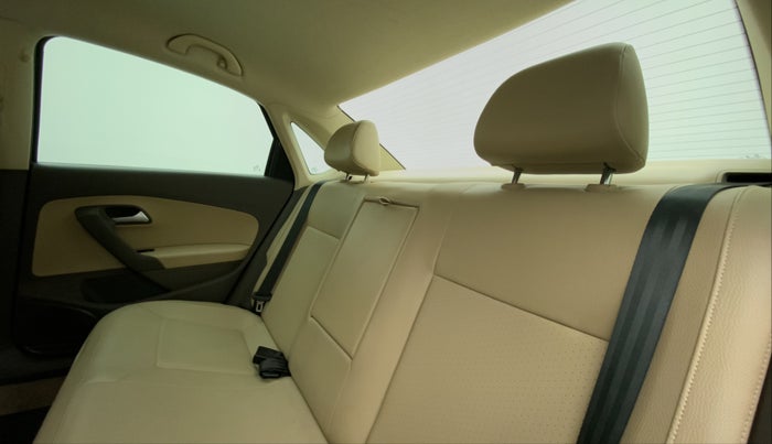 2022 Volkswagen Vento HIGHLINE 1.0L TSI, Petrol, Manual, 15,788 km, Right Side Rear Door Cabin