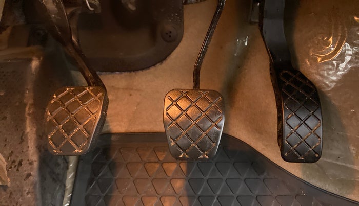 2022 Volkswagen Vento HIGHLINE 1.0L TSI, Petrol, Manual, 15,788 km, Pedals